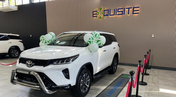 Chivayo Gifts Toyota Fortuner, US$20,000 To Former Warriors Coach Chidzambwa Chivayo Gifts Toyota Fortuner, US$20,000 To Former Warriors Coach Chidzambwa