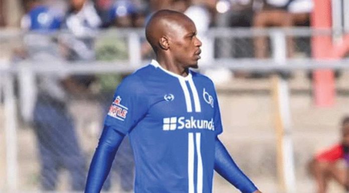 Nyahwa gets Dynamos armband Nyahwa gets Dynamos armband