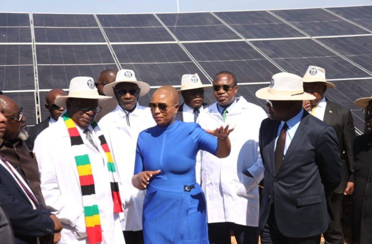 Mnangagwa Commissions 10MW Solar Plant In Kwekwe Mnangagwa Commissions 10MW Solar Plant In Kwekwe